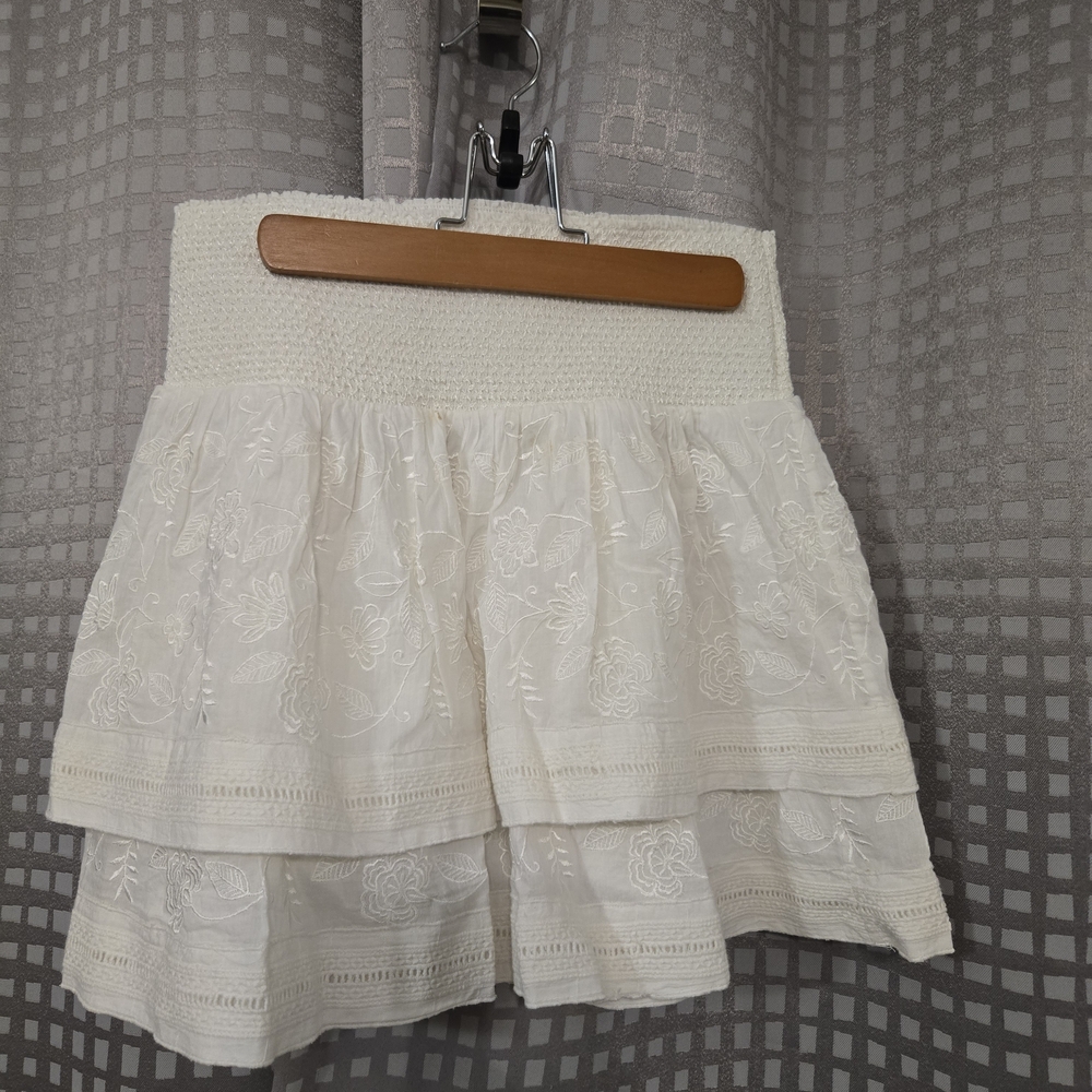 Alice + Olivia Cream Floral A-Line Skirt